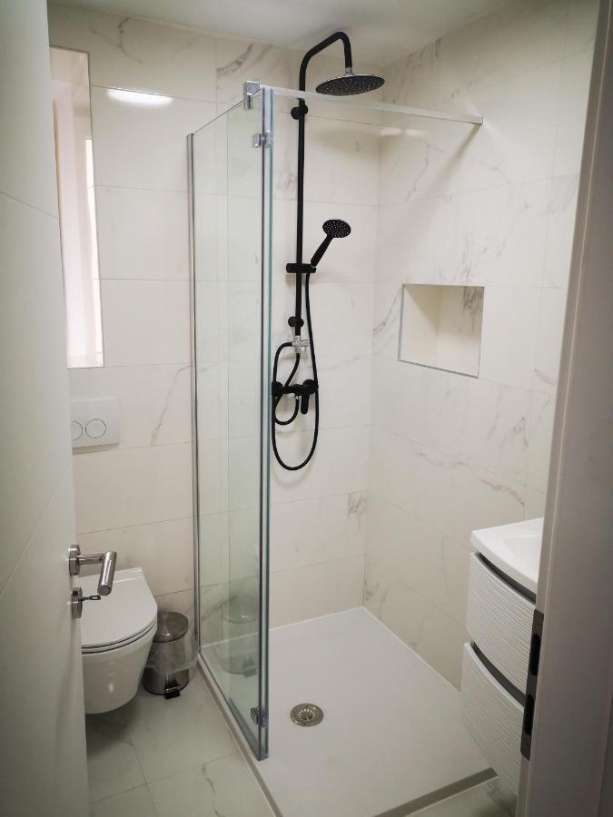 Apartman Hobit Opatija Exteriör bild